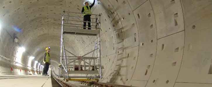 lorry maintenace tunnel ferroviaire