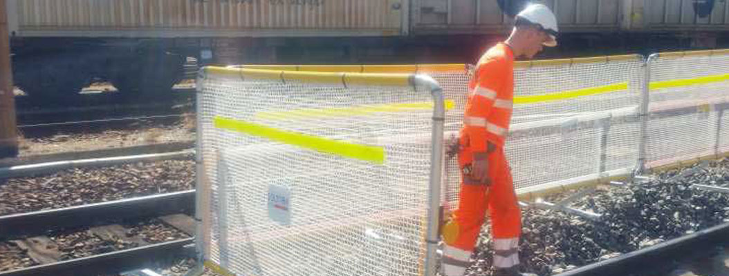 pose de barrière d'entrevoie gare sncf de modane